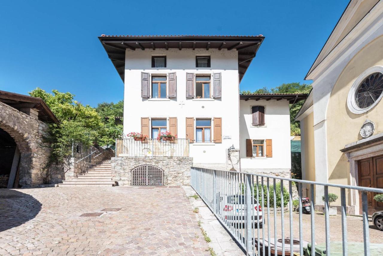 Appartamento Ania Vista Castello Tenno Eksteriør bilde