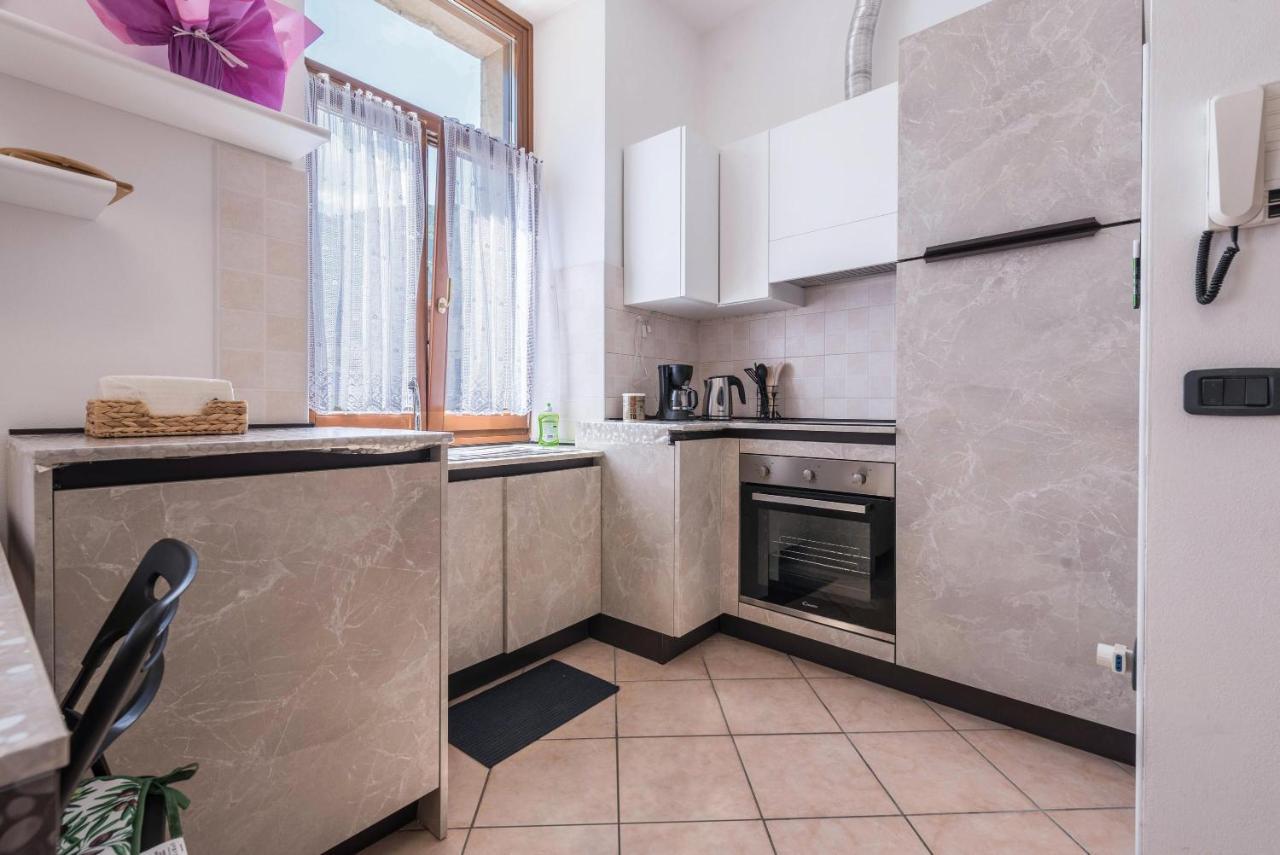 Appartamento Ania Vista Castello Tenno Eksteriør bilde